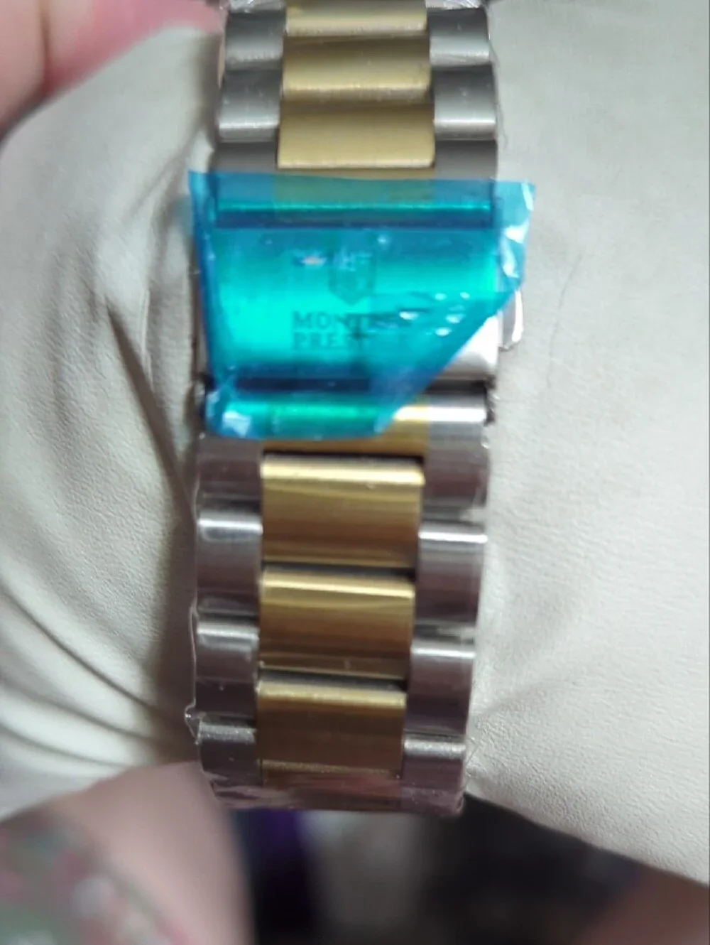 Montres Prestige by Invicta classic tank